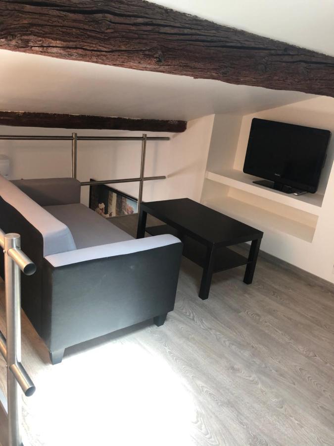 Appartement En Centre Ville 耶尔 外观 照片