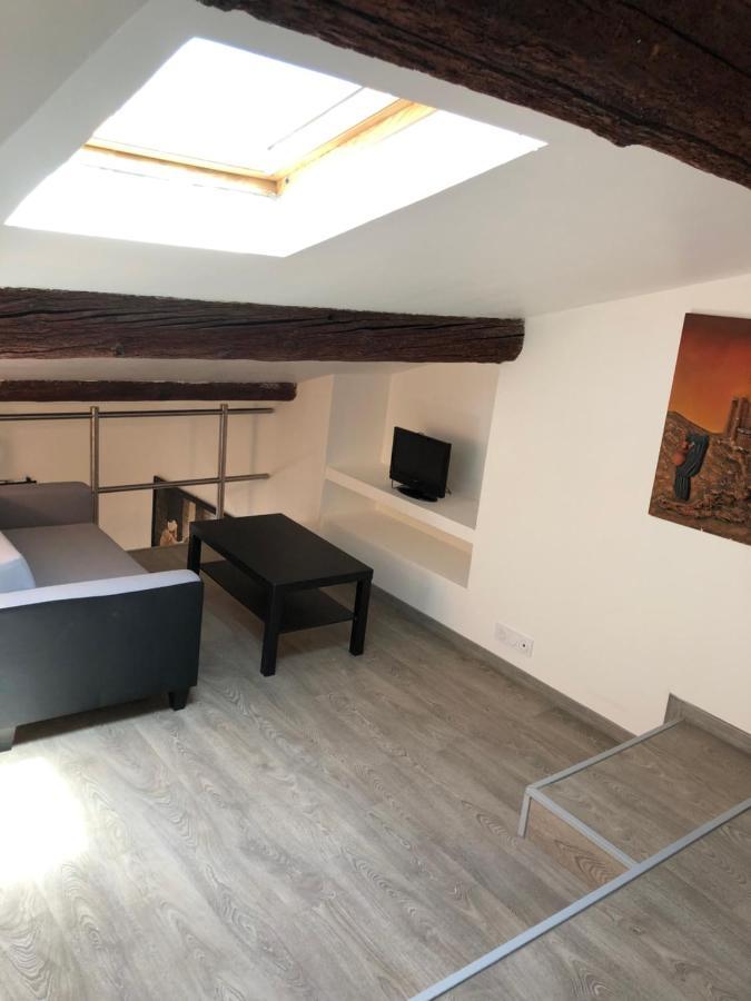 Appartement En Centre Ville 耶尔 外观 照片